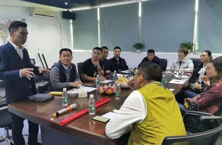 深圳網(wǎng)貿(mào)會資本艦隊走進艦員活動-會議討論攝影 深圳網(wǎng)貿(mào)會資本艦隊走進艦員活動-會議討論攝影