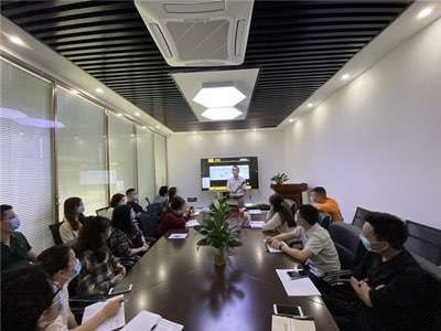  未來可期，讓我們攜手一起努力！