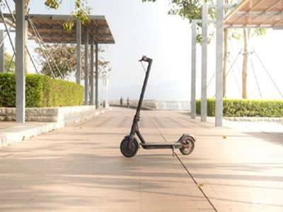 電動(dòng)滑板車的安全常識